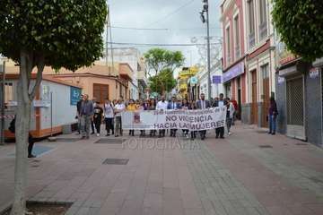 Telde protesta en silencio contra la violencia machista (Foto TA y Francisco Javier Santana)